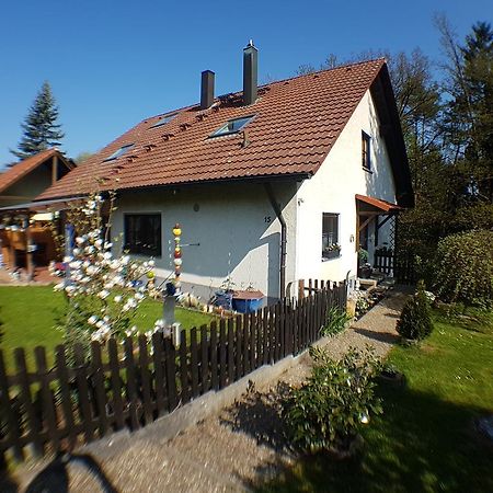 Tom'S Fewo Pommelsbrunn Exterior photo